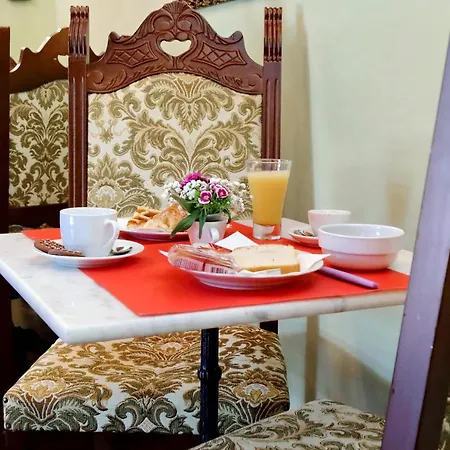 Bed & Breakfast Antico Platano Rome