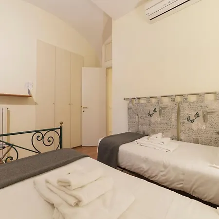 Casa Cornacchie - Fromhometorome Apartment Rome