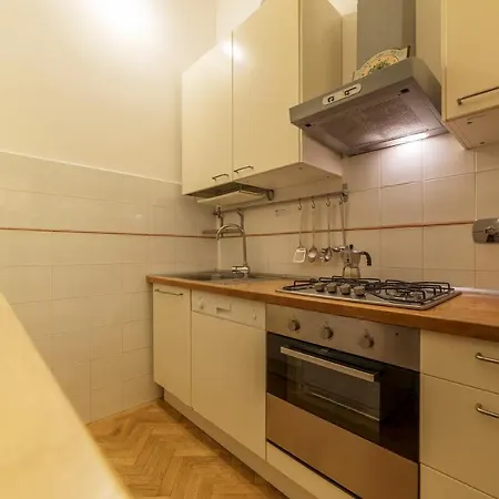 Casa Cornacchie - Fromhometorome Rome