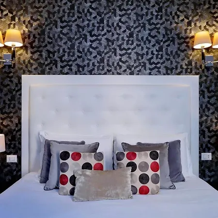 Sistina Twentythree Luxury بيت ضيافة 2*