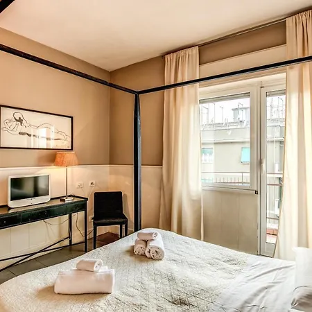 City Guest House 2*