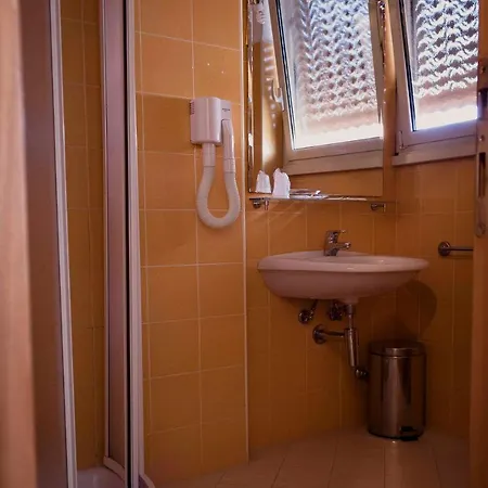 Casa Per Ferie Pio Viii Hotel