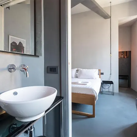 Pietra Bed & Breakfast
