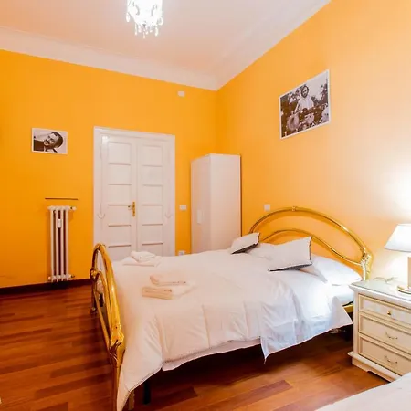 Flower Pensionat 3*