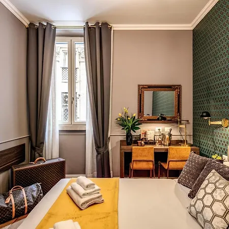 Tree Charme Parliament Boutique רומא
