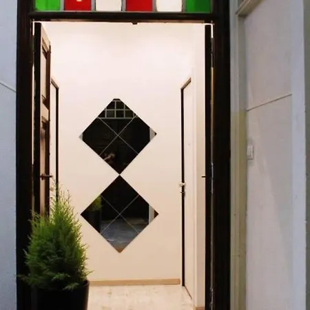Apartment Inner House *