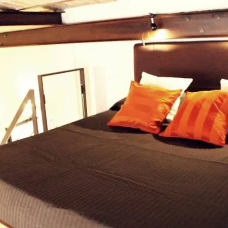 Apartment Inner House *