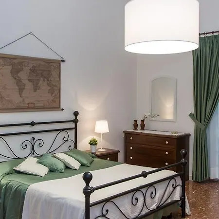 Apartamento Atheneum By In