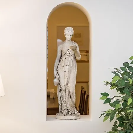Atheneum By In Apartamento Roma