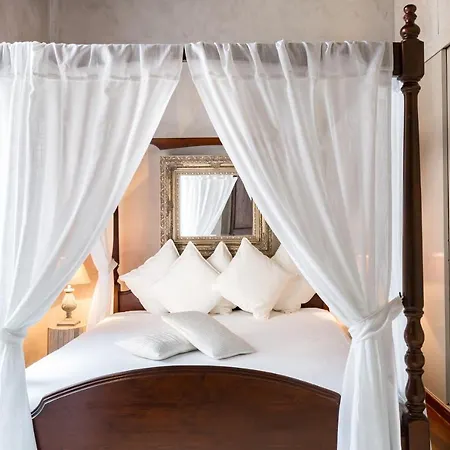Ghetto Campo Dei Fiori Luxury White Apartment *