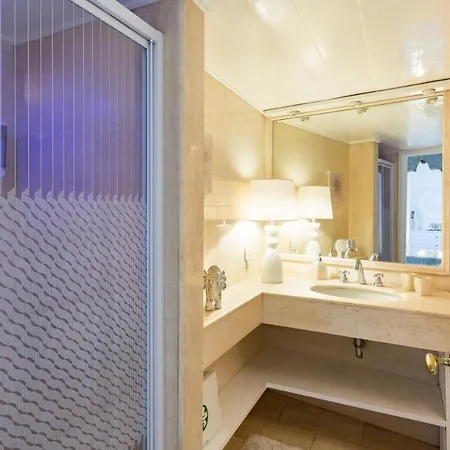 Ghetto Campo Dei Fiori Luxury White Apartment *