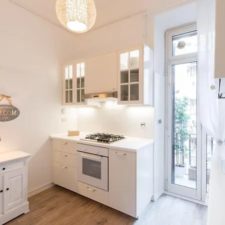 Spanish Steps 52 Luxury