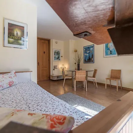 Marignoli Charming Flat Rzym