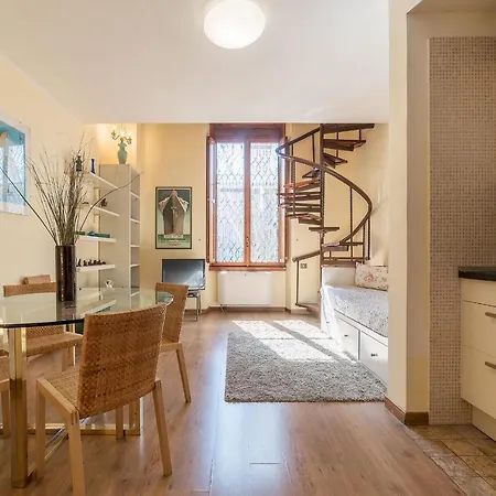 Apartament Marignoli Charming Flat *
