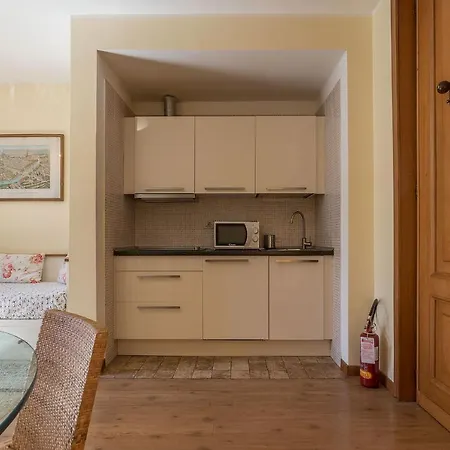 Marignoli Charming Flat Apartment