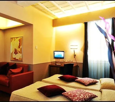 Hotel Condotti Palace Roma