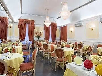 Zara Hotel