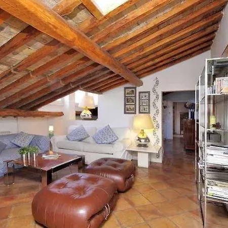 Gambero Apartment Rome
