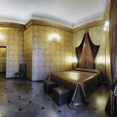 Hotel Antica Dimora Delle Cinque Lune Rome