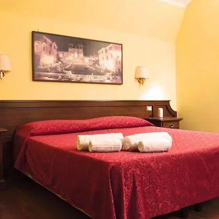 San Pietro Candia 25 Guest house 3*