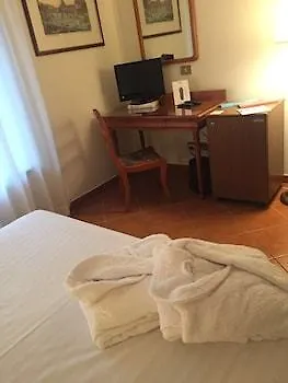 San Bernardo 4* Rome