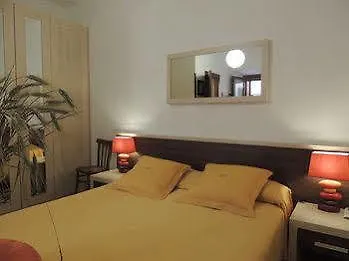 Morelli 1 5* Rome