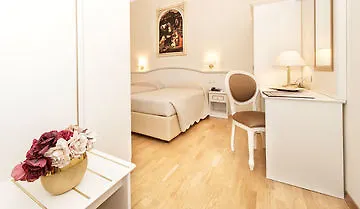Bed and breakfast Domus Via Veneto 2*
