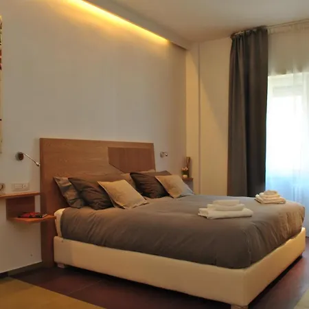 Aleja Rome