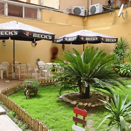 Hostel Freedom Traveller