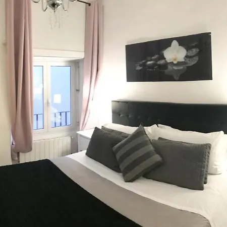 Holiday - City Center Apartamento *