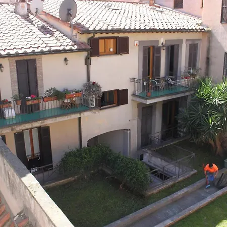 Apartment Santa Maria Rome