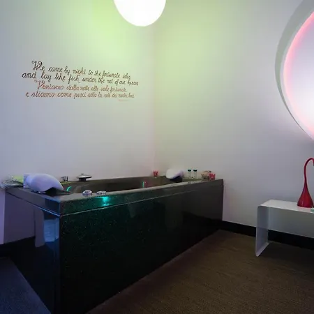 Irooms Jacuzzi