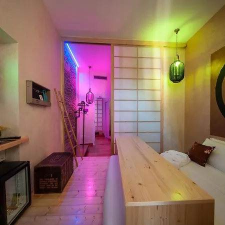 Irooms Jacuzzi 2* Рим