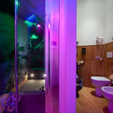 Irooms Jacuzzi Гостевой дом