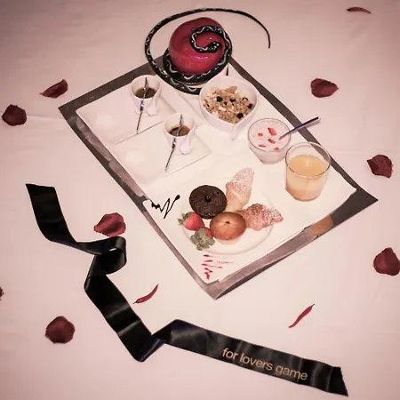 سويتسيستينا فور لافرز 3*