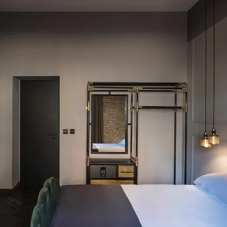 Hotel Chapter