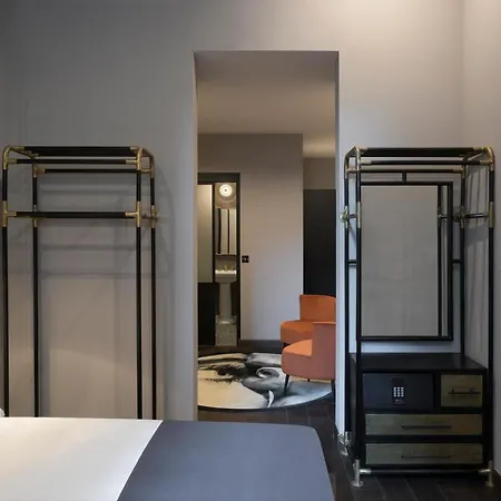 Chapter Hotel 4*