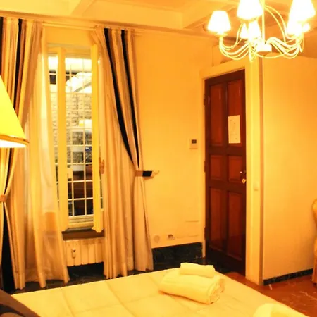 Domus Dea 3* Roma
