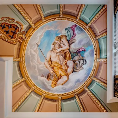 Amalfi Hotel 3*