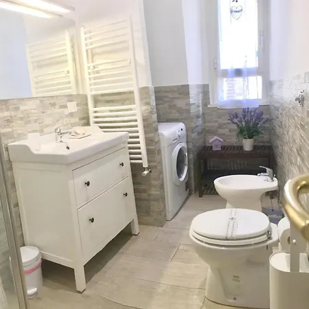 Florje House Apartment
