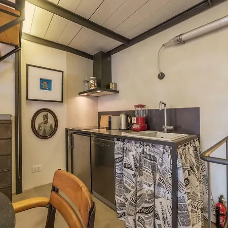 San Teodoro Modern Loft Apartamento *