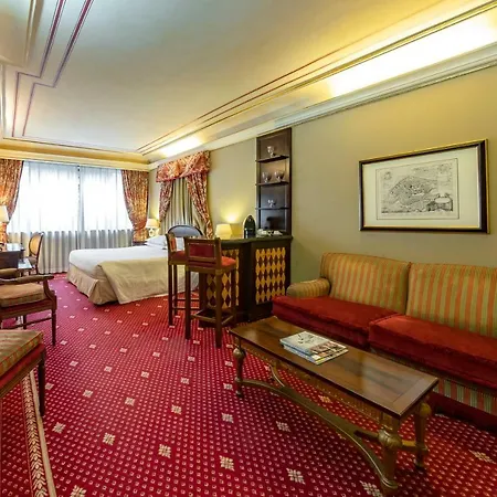 River Chateau 4* Řím