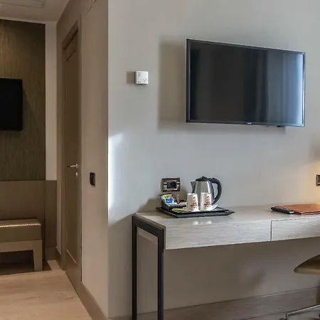 Genova Otel
