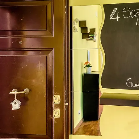Four Season Termini Apartment *