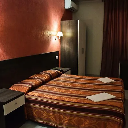 Guest house Tiburtina Holiday *