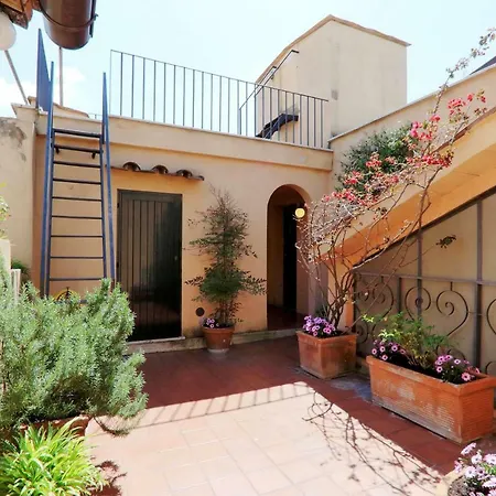 Apartment Monti Charme - My Extra Rome