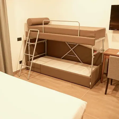 Otel Kolping Casa Domitilla 3*