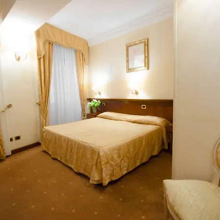 Hosianum Palace 3* Roma