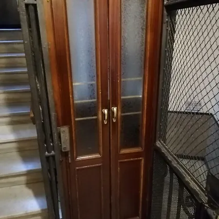 Landlord In Trastevere Πανσιόν *