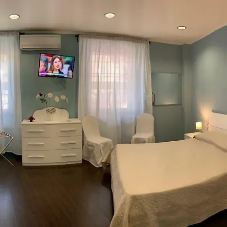 Piazza Istria Bed & Breakfast 3*